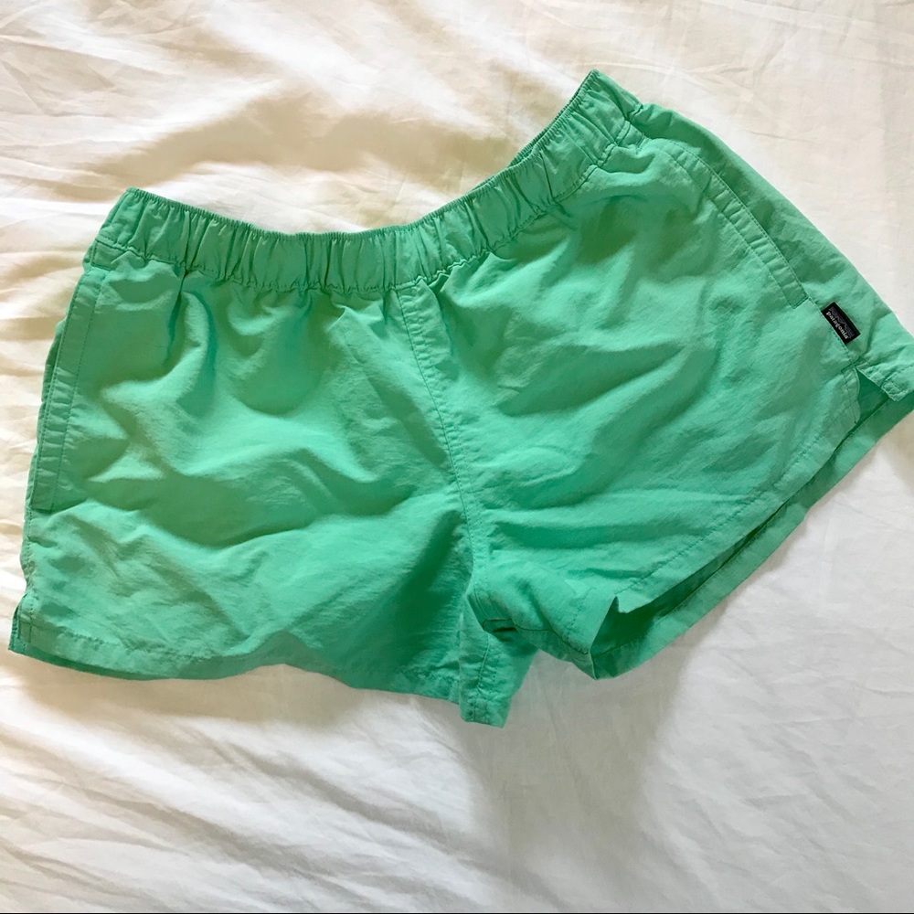 Patagonia Baggies Mint Color Size M Women’s